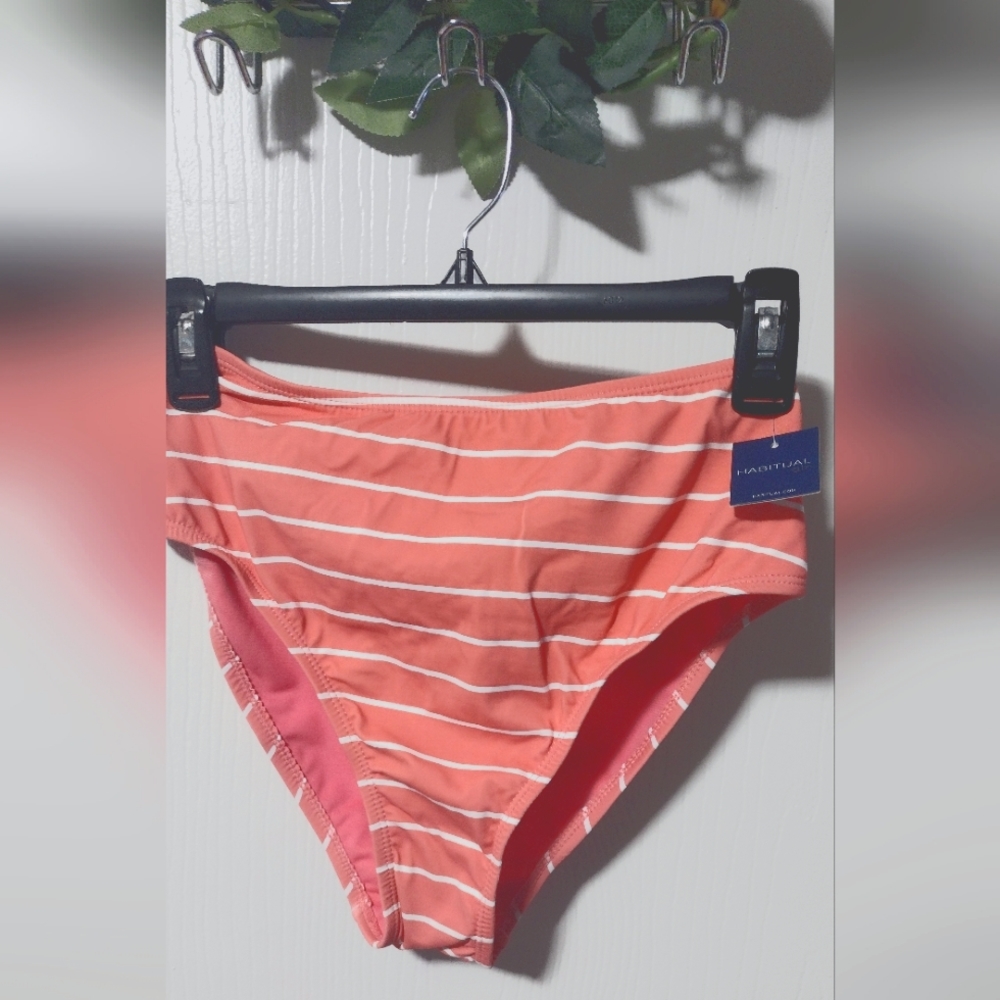 🍉3/$20 🌸 Habitual girl bikini bottom